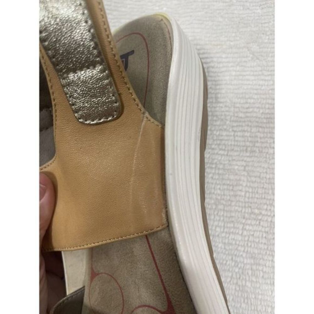 Bionica Yolanda Women’s Size 8.5 Leather Wedge Platform Slingback Comfort Sandal - Picture 14 of 16